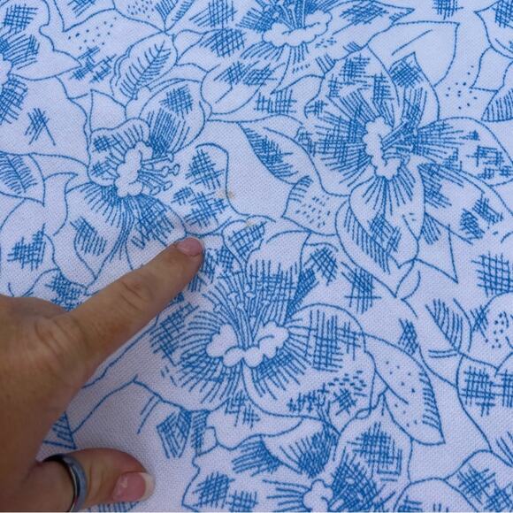 Vintage Kenmill Textile blue white hibiscus tropical flower fabric 60"x78" - Picture 5 of 7